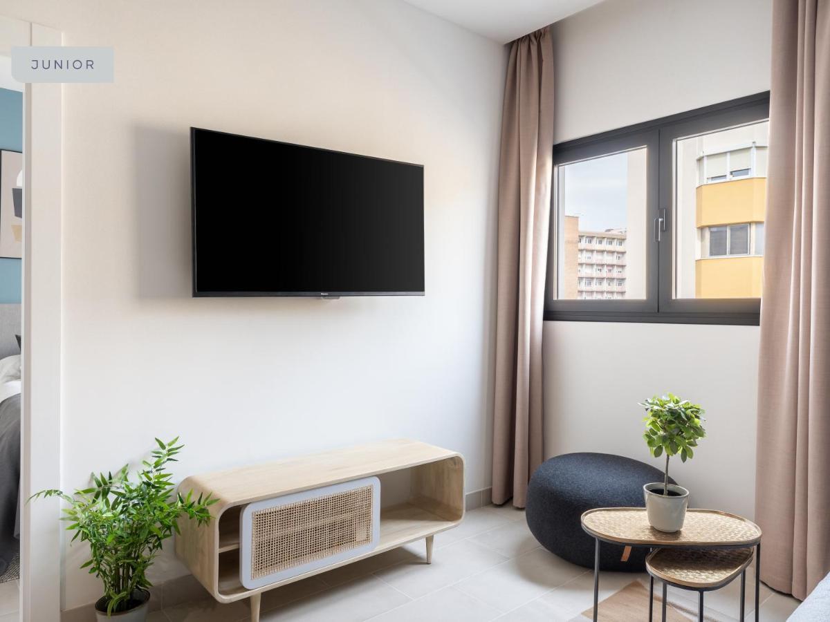 Limehome Calle Torcuato Luca De Tena - Digital Access Aparthotel