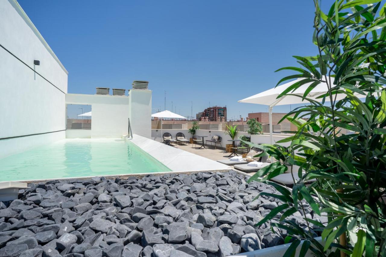 Aparthotel Limehome Calle Torcuato Luca De Tena - Digital Access Seville